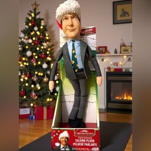 National Lampoon's Christmas Vacation Clark Griswold Plush w/ Sound